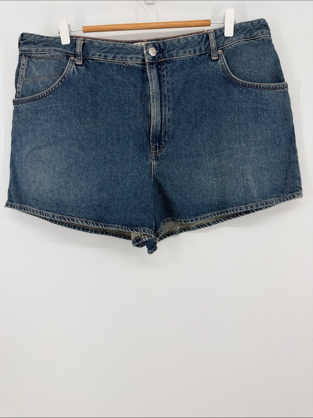 We The Free Word On The Street High Rise Denim Shorts Size 35 Y2K Relaxed